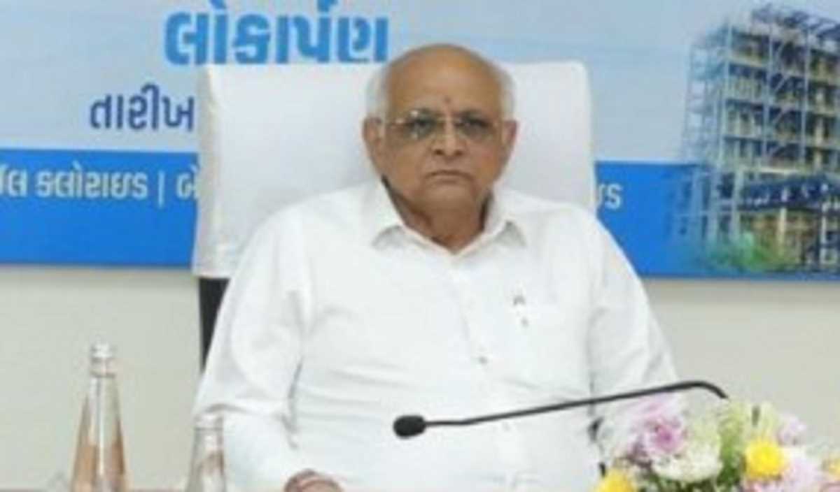 गुजरात : बनासकांठा हादसे में 18 की मौत, सीएम भूपेंद्र पटेल ने जताया दुख, किया मुआवजे का ऐलान